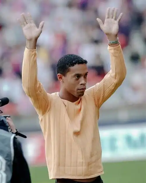 形式上简单 形式上简单