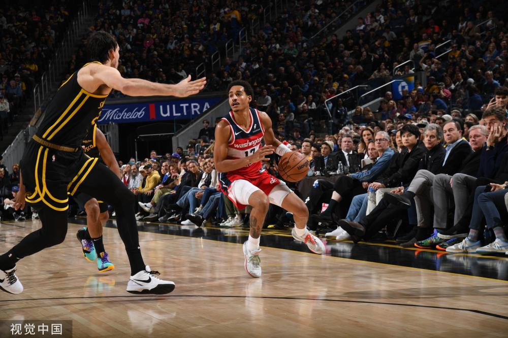 不容小觑 不容小觑