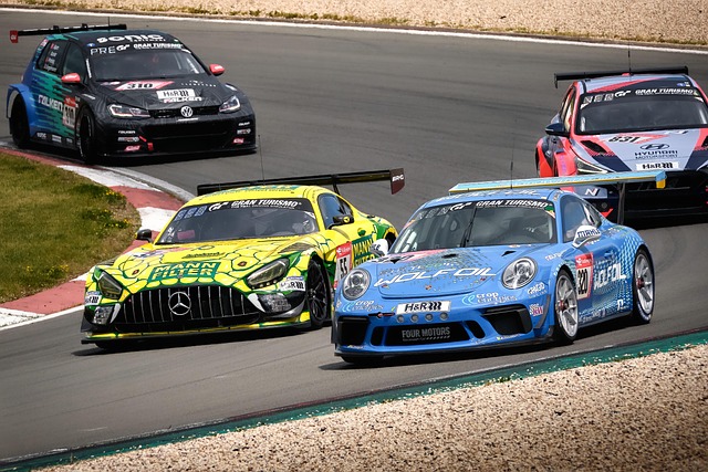 足球世界中 足球世界中